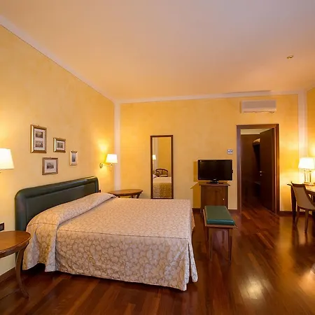 Conteverde Hotel 4*