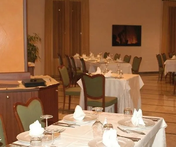 Otel Conteverde 4*